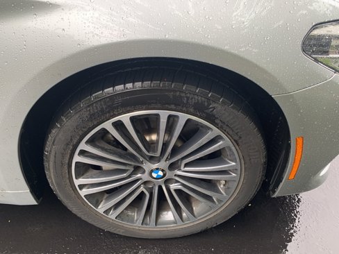 Used 2018 BMW 530i xDrive image 5