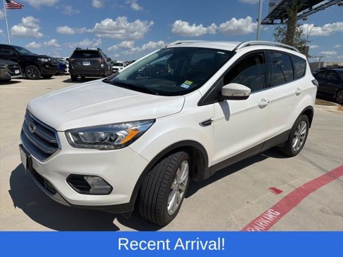 Used 2017 Ford Escape Titanium image 1