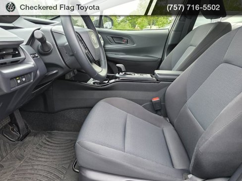 Certified 2024 Toyota Prius LE image 8