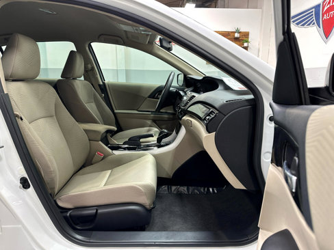 Used 2017 Honda Accord LX image 21