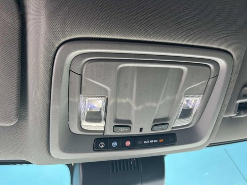 Used 2022 Chevrolet Silverado 1500 Custom image 22