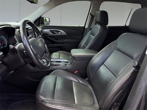 Used 2020 Chevrolet Traverse RS w/ LPO, Floor Liner Package image 10
