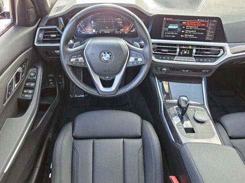 Used 2019 BMW 330i xDrive Sedan w/ Convenience Package image 16