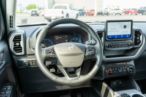 Used 2021 Ford Bronco Sport Big Bend w/ Big Bend Package (96B) image 14