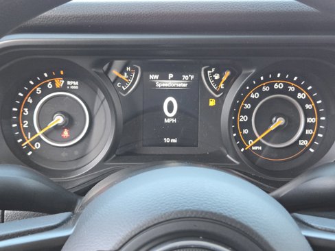 New 2025 Jeep Gladiator Sport image 12