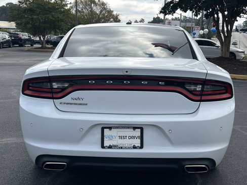 Used 2020 Dodge Charger SXT w/ Leather Interior Group image 4