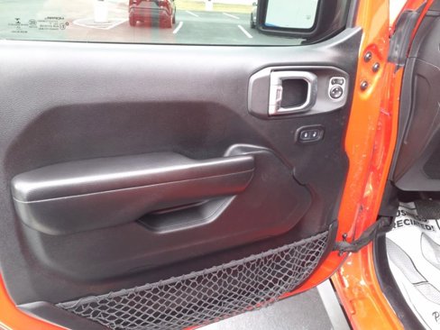 Used 2018 Jeep Wrangler Unlimited Sport S image 10