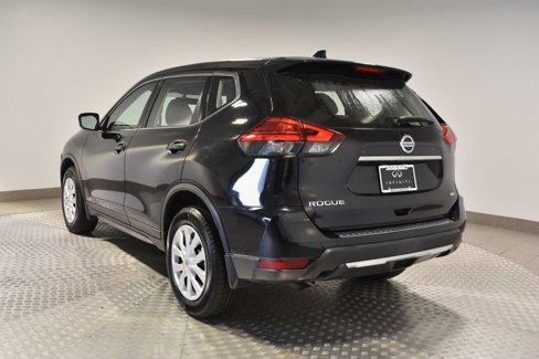 Used 2017 Nissan Rogue S image 8