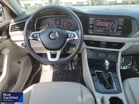 Used 2020 Volkswagen Jetta image 4