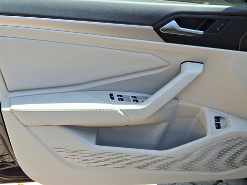 Certified 2022 Volkswagen Jetta S image 13