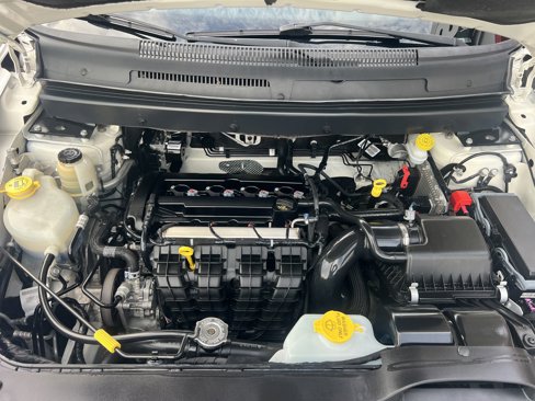 Used 2018 Dodge Journey SE w/ Blacktop Package image 14