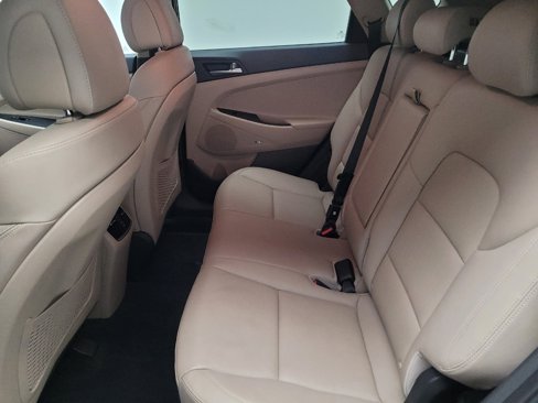 Used 2017 Hyundai Tucson SE Plus w/ Cargo Package image 18