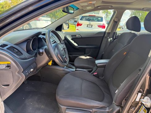 Used 2012 Kia Forte EX image 7