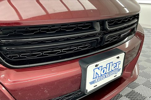 Used 2018 Dodge Charger SXT Plus image 28