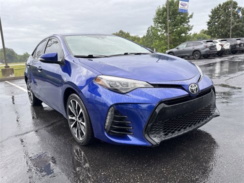 Used 2017 Toyota Corolla SE image 2