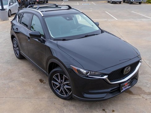 Used 2018 MAZDA CX-5 Touring w/ Preferred Equipment Package image 4