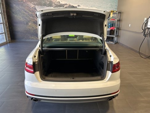Used 2018 Audi A4 2.0T Premium Plus w/ Premium Plus Package image 30