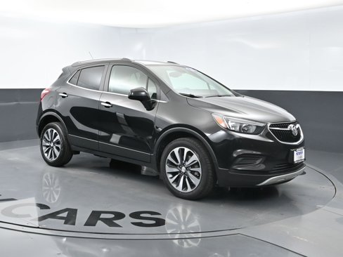 Used 2022 Buick Encore Preferred w/ Safety Package image 2