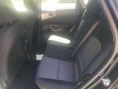 Used 2021 Kia Soul LX image 19