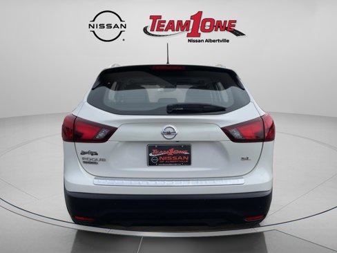 Used 2018 Nissan Rogue Sport SL w/ SL Premium Package image 5