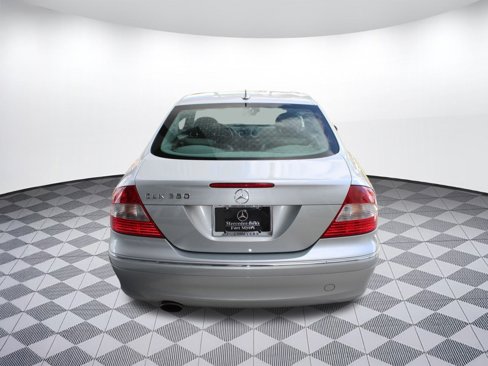 Used 2007 Mercedes-Benz CLK 350 Coupe image 10