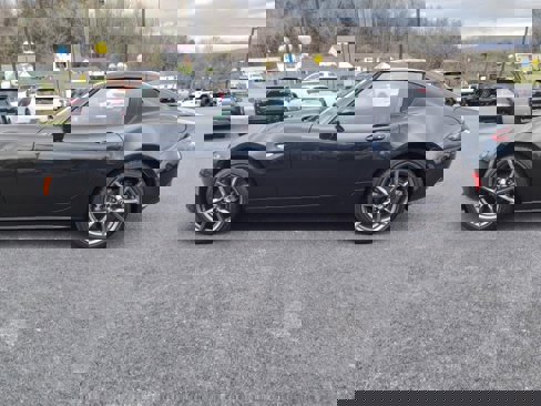 Used 2018 MAZDA MX-5 Miata RF Grand Touring image 2