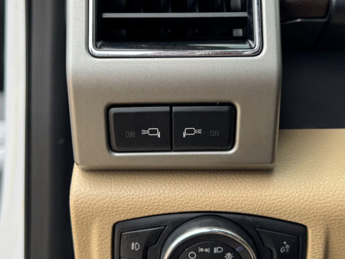 Used 2018 Ford F150 Lariat image 14