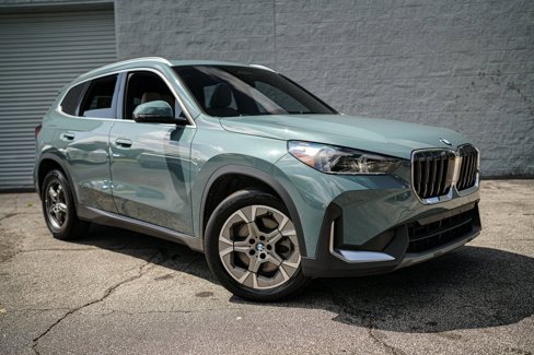 Used 2023 BMW X1 xDrive28i image 8