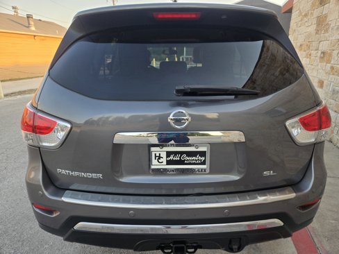 Used 2016 Nissan Pathfinder SL w/ SL Tech Package image 18