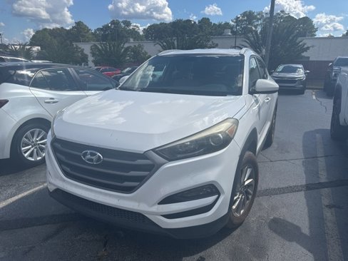 Used 2016 Hyundai Tucson SE w/ Option Group 12 image 1