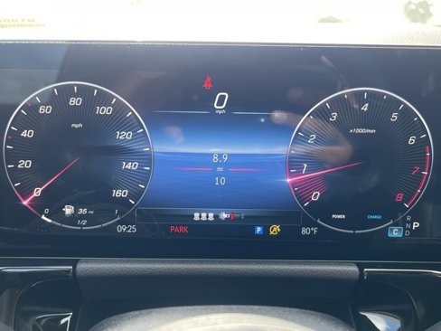 New 2025 Mercedes-Benz GLA 250 image 12
