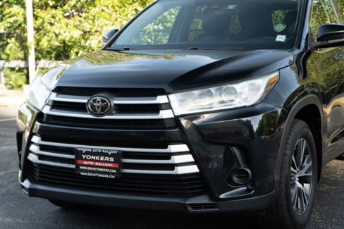 Used 2019 Toyota Highlander Plus image 12