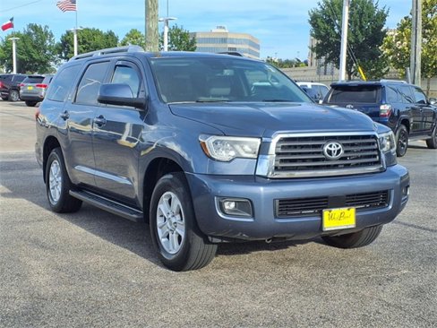 Used 2018 Toyota Sequoia SR5 image 22