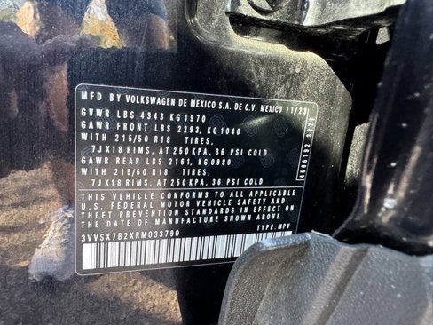 Certified 2024 Volkswagen Taos SE image 31