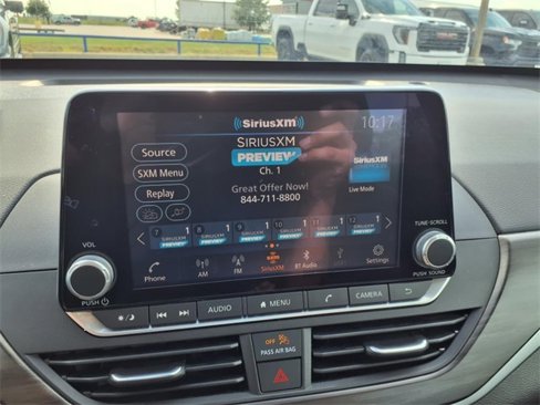 Used 2023 Nissan Altima 2.5 SV image 13