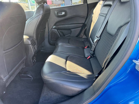 Used 2018 Jeep Compass Latitude w/ Popular Equipment Group image 16