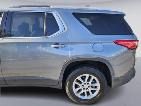 Used 2018 Chevrolet Traverse LT image 4