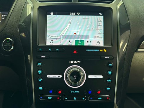 Used 2019 Ford Explorer Limited w/ Ford Safe & Smart Package image 15