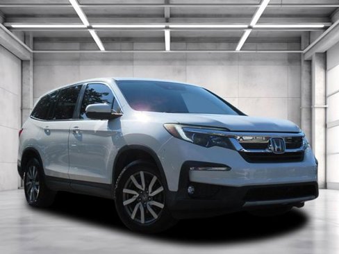 Used 2020 Honda Pilot EX image 1