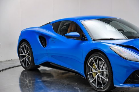 New 2025 Lotus Emira image 19