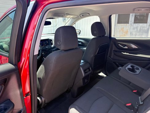 Used 2024 GMC Terrain SLE image 20