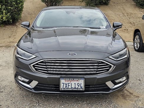 Used 2017 Ford Fusion Titanium image 3