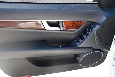 Used 2014 Mercedes-Benz C 250 Sedan image 9