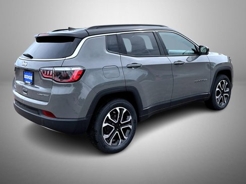 Certified 2023 Jeep Compass Limited image 5