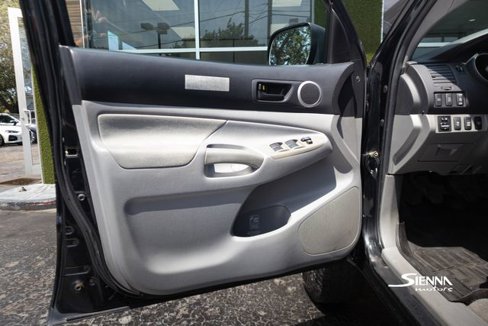 Used 2010 Toyota Tacoma 4x4 Double Cab image 18