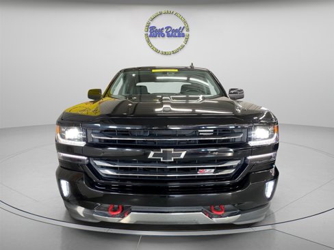 Used 2018 Chevrolet Silverado 1500 LTZ Z71 w/ Redline Edition image 2