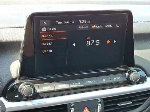 Used 2023 Kia Forte LXS image 16