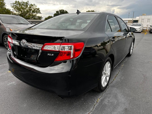 Used 2012 Toyota Camry SE image 7