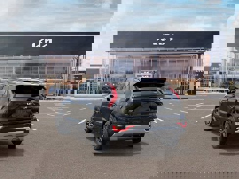 New 2025 Kia Niro LX image 4