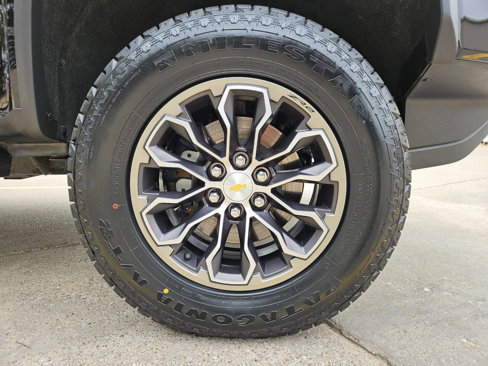 Used 2022 Chevrolet Colorado ZR2 image 28